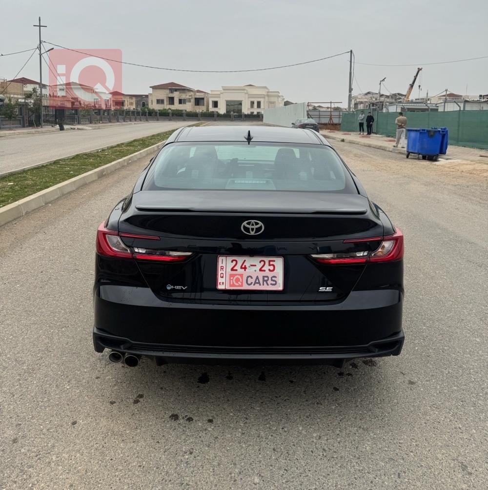 تۆیۆتا کامری